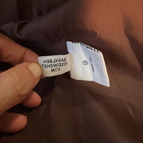 Blazer - Picture 9 of 9